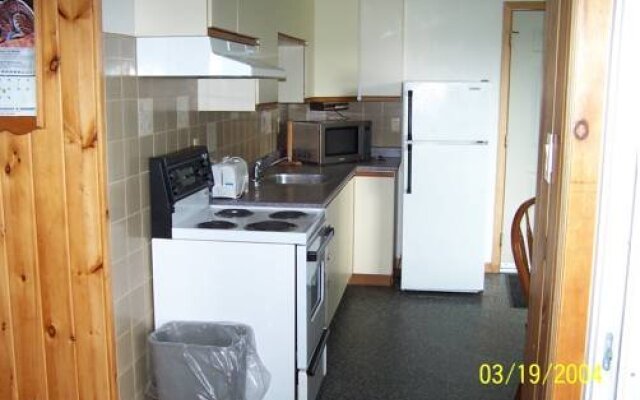 H & H Restaurant and Resort