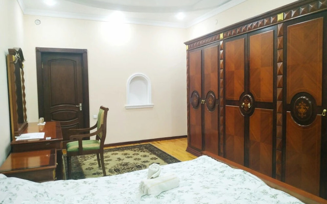 Oreon Inn Hotel - Hostel