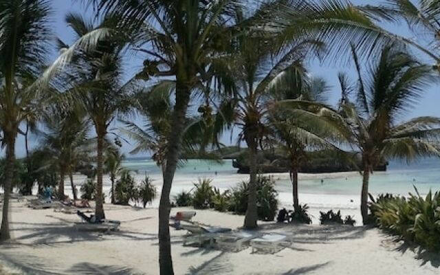 Watamu Palm Beach