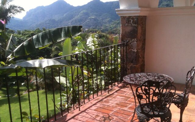 Posada del Tepozteco - Hotel & Gallery