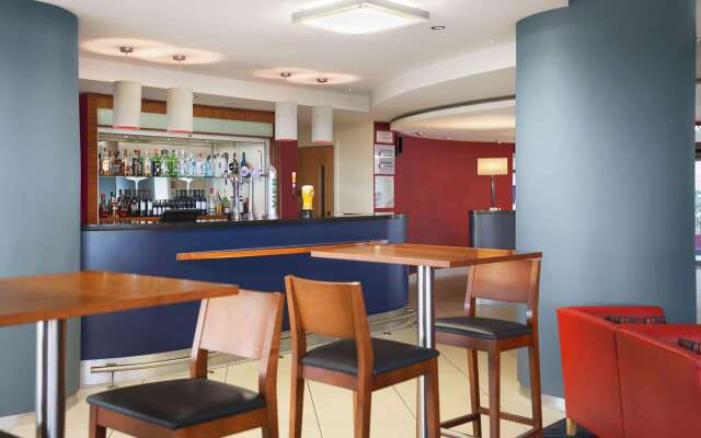 Ramada Encore by Wyndham Doncaster Airport