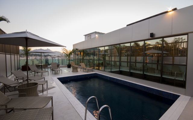 Américas Granada Hotel