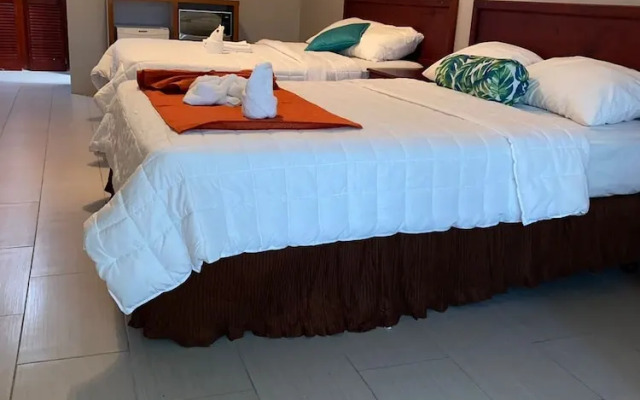 West Palm Hotel