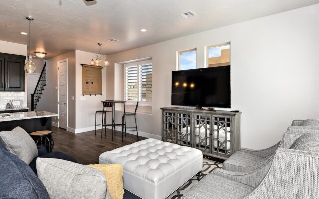 The View At The Escapes