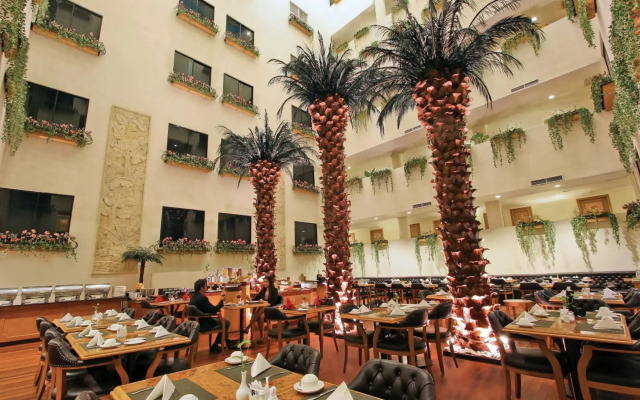 Harmoni Suites Hotel