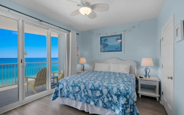 Twin Palms 1201