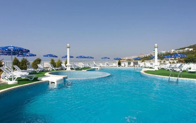 Hotel Amore Beach - All Inclusive Light