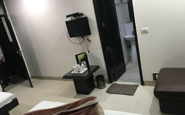 Hotel Dwarkadhish Intercontinental