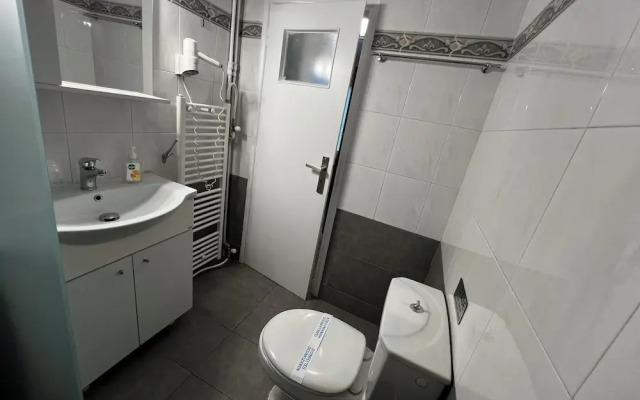 Pnyka Apartment 1