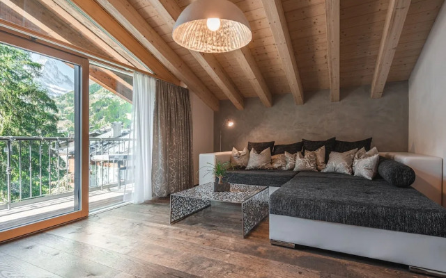 Joes Luxury home