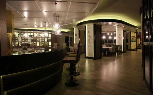 Goldcity Hotel