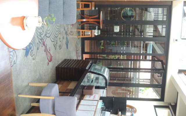 Aiims Tales Canal Boutique House