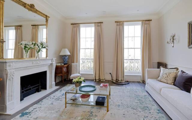 Elegant 5-bed House Chelsea