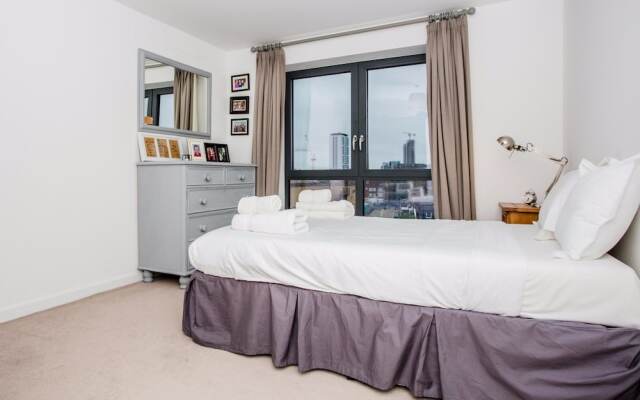 2 Bedroom Flat in West London