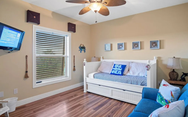 Baja Breeze by Silver Sands Vacation Rentals