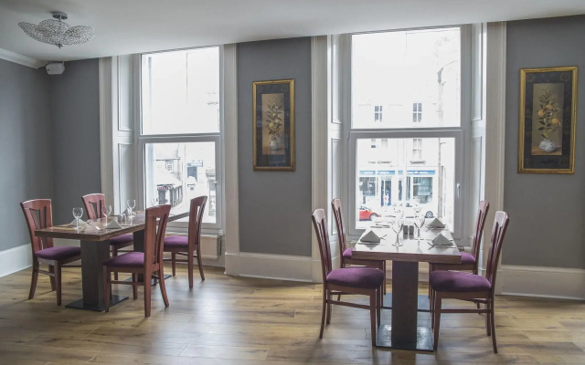 Royal Hotel Angus