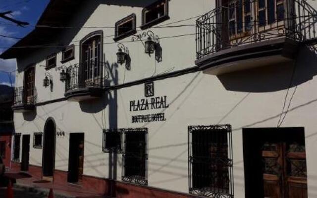 Plaza Real Boutique Hotel