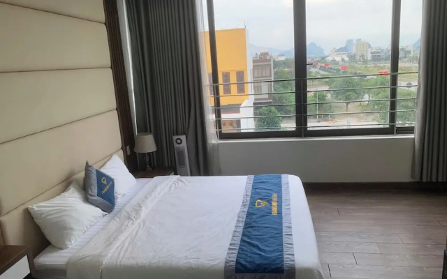 Diamond Hotel Van Don - BAY LUXURY – Guest Rooms – Van Don