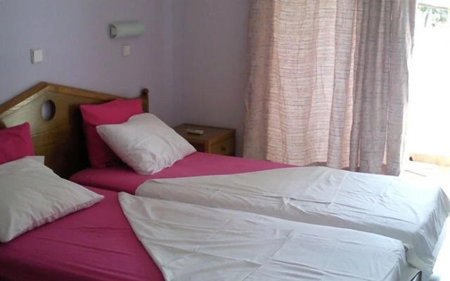 Room in Studio - Marvelous Studio in Front of the Beach