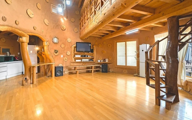 Ganghwa Nadeulgilheulgjib