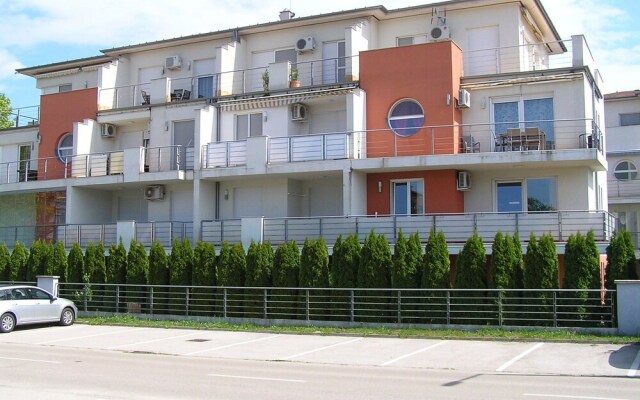 Gréta Wellness Apartmanok - Szt László u