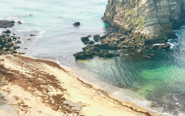 The Cliffs - Galleon Amieiro