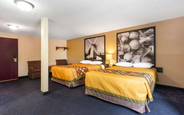 Sutton Suites Hotel