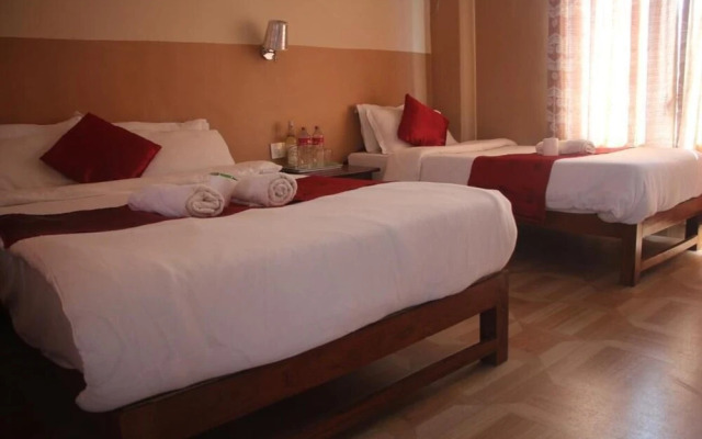 Hotel God Pigeon
