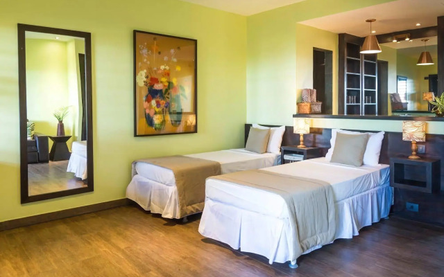Lara Hotel