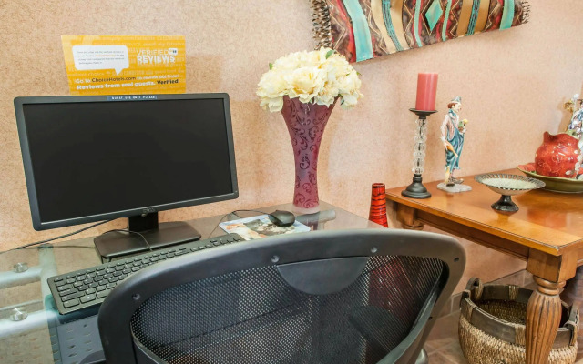 Comfort Inn & Suites I-25 Near Spaceport America