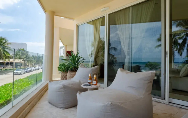 Elements 124 - No Ota 2 Bedroom Condo by RedAwning
