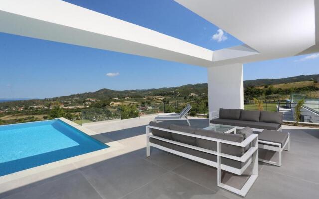 Villas Les Blancs 2 - Private Pool, 5 Bdrms, Panoramic View