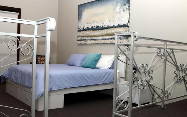 Fairway Manor Accommodation