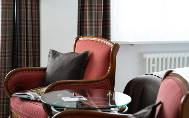 Adula Hotel