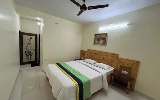 Savitri Bungalow