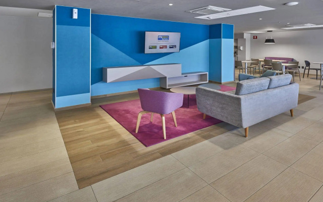 City Express Suites by Marriott Querétaro