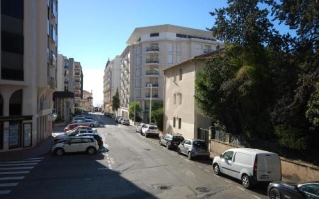 Appartement Luxe 3 chambres proche Carlton