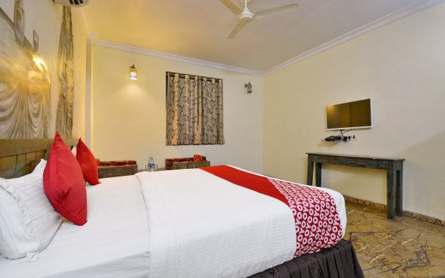 OYO 1006 Hotel Red Fort