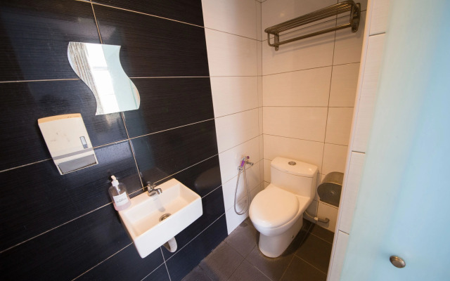 Golden Pearl Hotel Near Universiti Tun Hussein Onn Malaysia UTHM