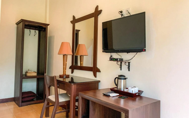 OYO 261 Sasono Putro Guest House