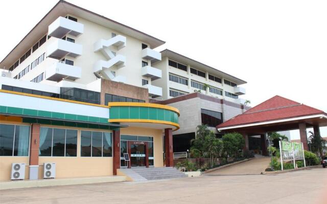 JP Emerald Hotel