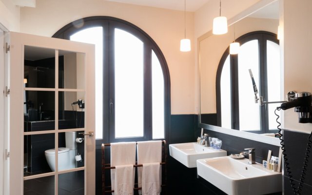 Suites Murillo Alcazar