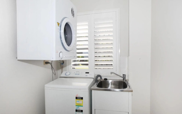 Unit 9 'Coolum Blueseas', Coolum Beach