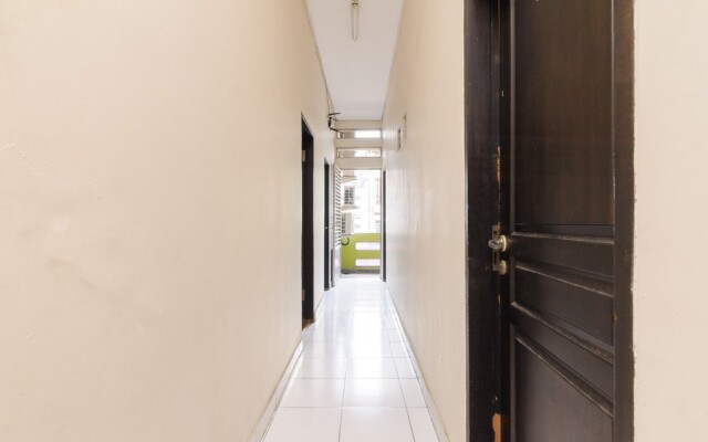 Urbanview Hotel Residence 446 Tanjung Duren