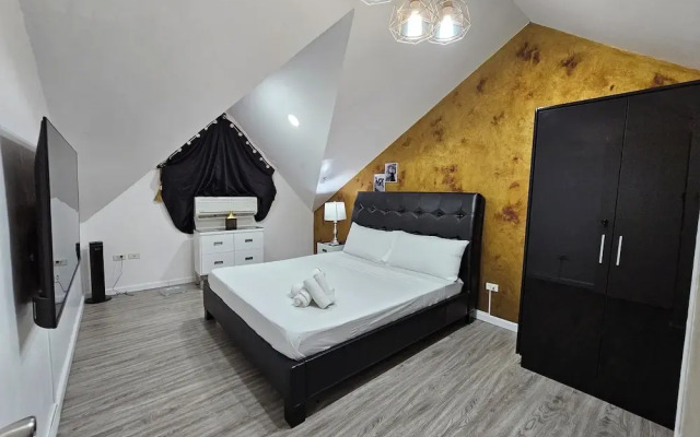 Kandi Suites 2BR with private Jacuzzi