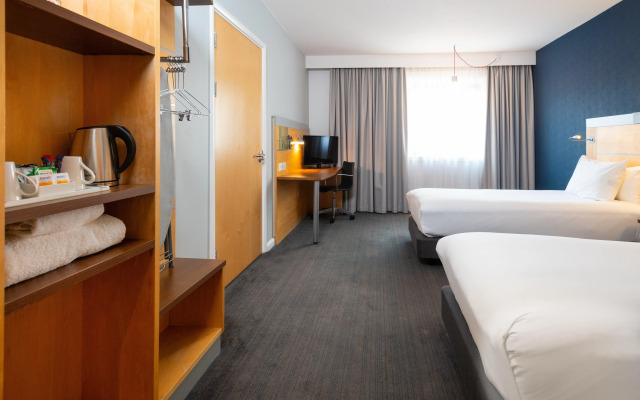 Holiday Inn Express Stevenage by IHG