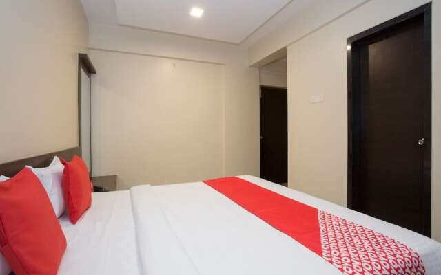 OYO 11512 Hotel Kedari Residency
