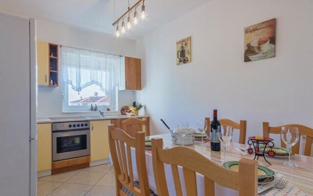 Beautiful Apartment in Vodnjan With 4 Bedrooms and Wifi