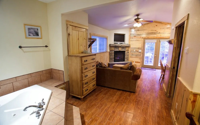 Stonebrook Resort - Adults Only