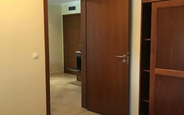 Santa Marina Apartment 513